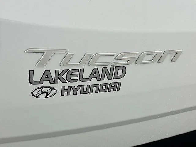 New 2026 Hyundai TUCSON SEL