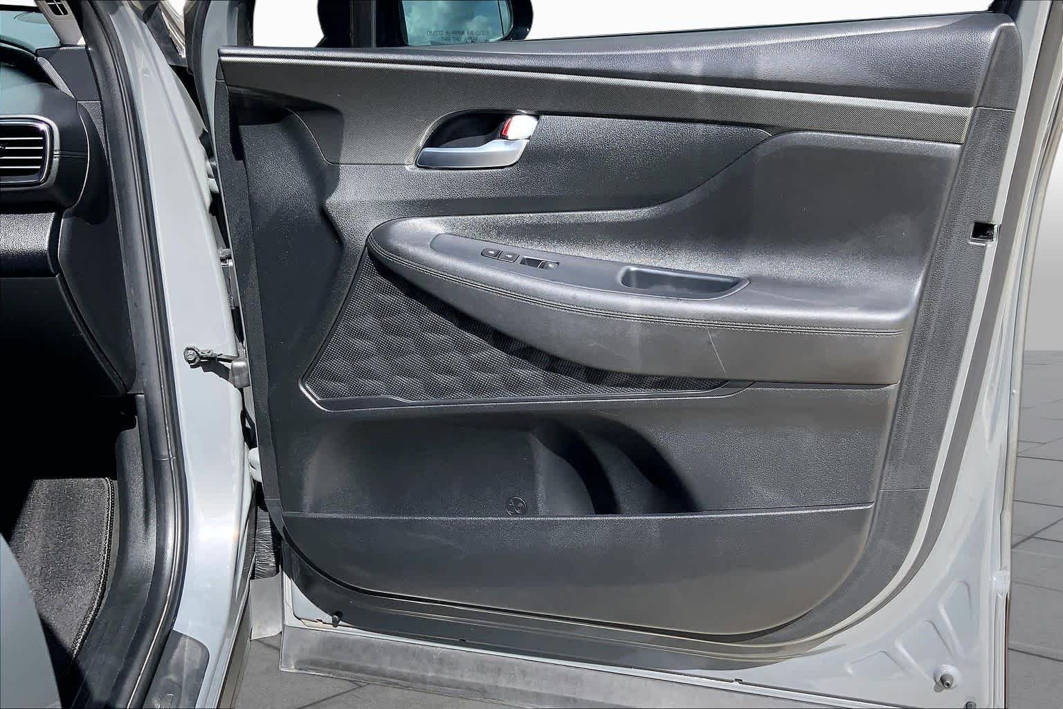Used 2023 Hampton Gray Hyundai SEL image 22