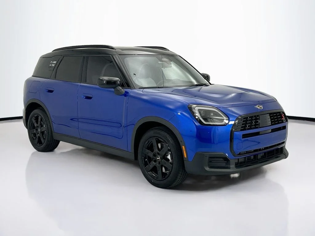 New 2026 Blazing Blue Metallic MINI Oxford Edition image 3