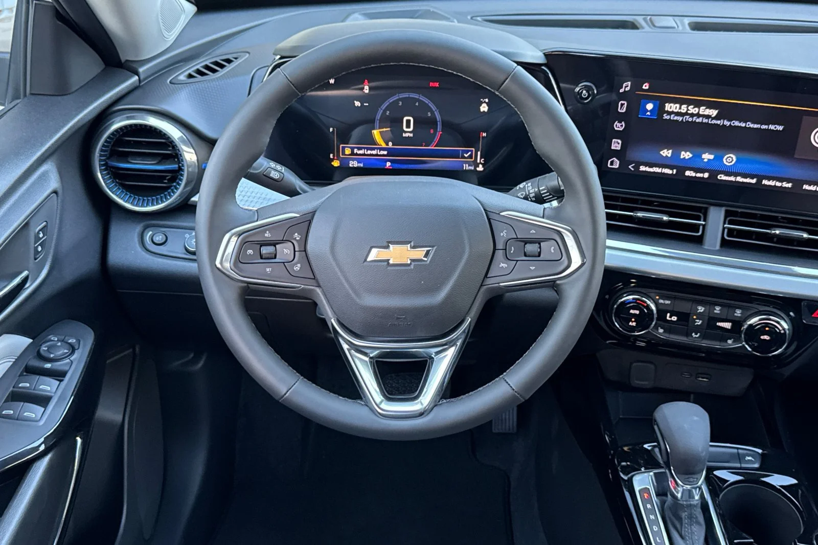 2026 Chevrolet Trax LT - Photo 13