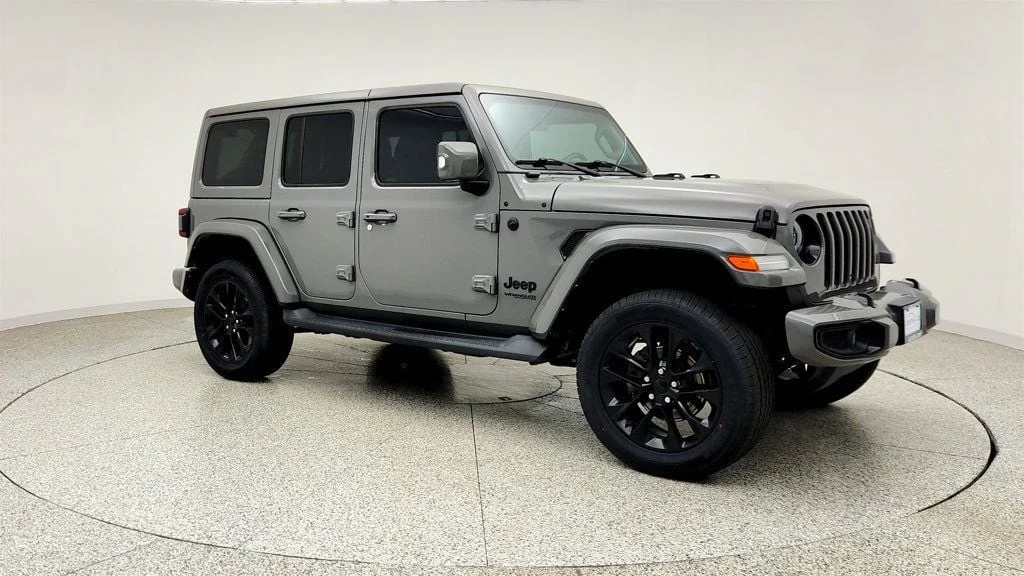 Used 2022 Sting-Gray Clearcoat Jeep Unlimited High Altitude 4x4 w/ Cold Weather Package image 3