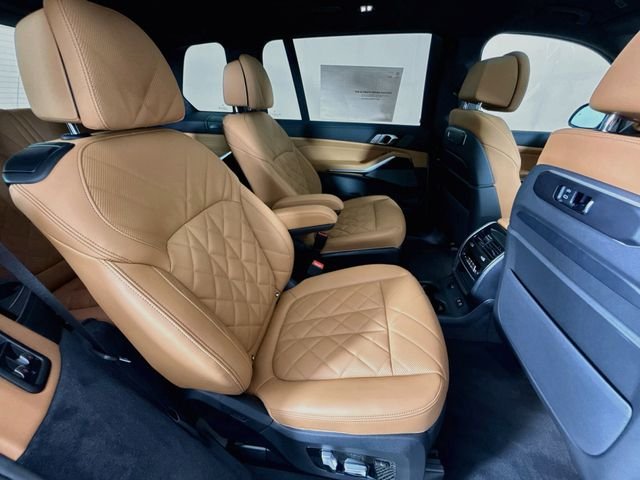 New 2027 Alpine White BMW xDrive40i image 30