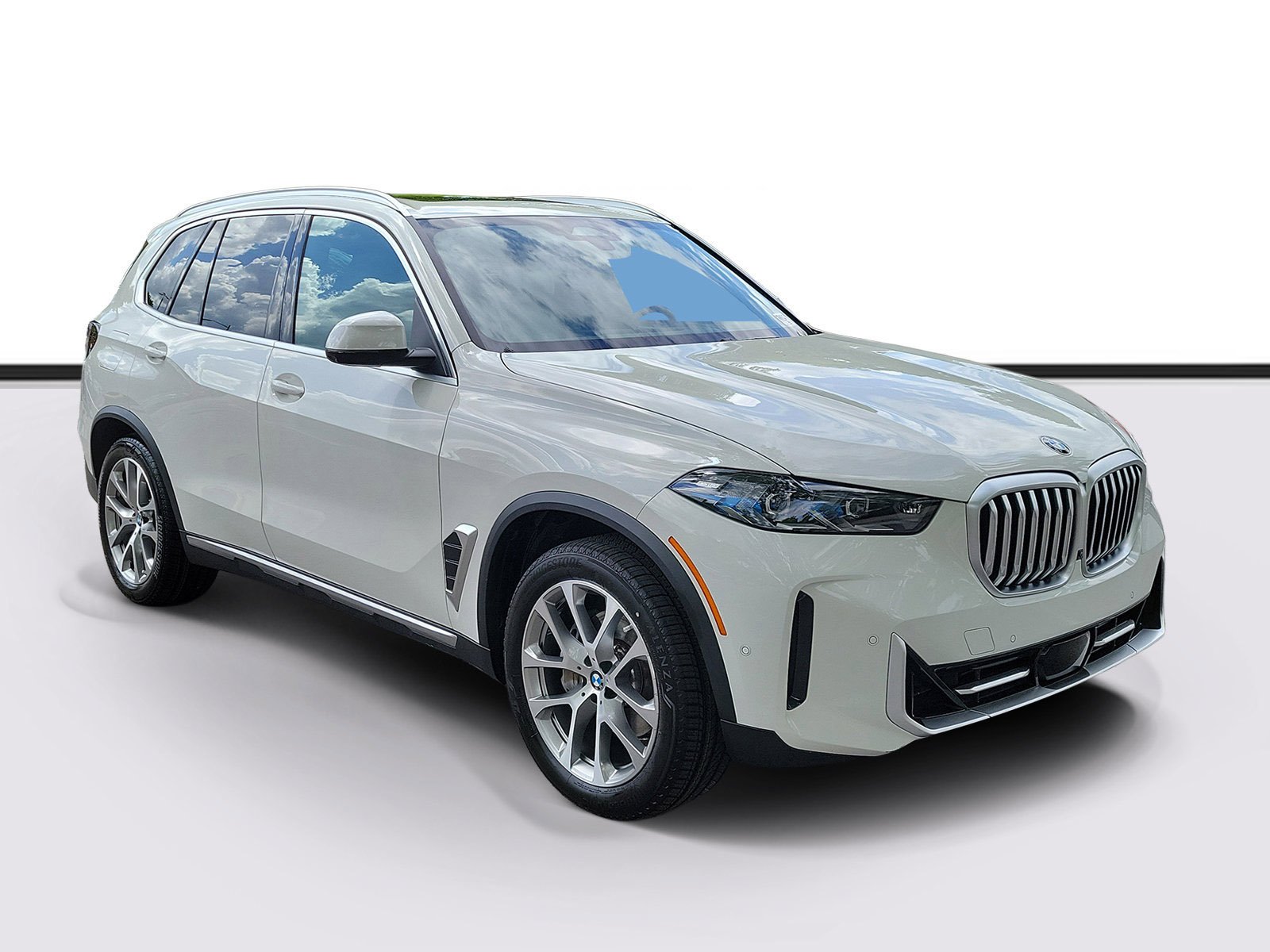 Certified Used 2024 Alpine White BMW xDrive40i image 1
