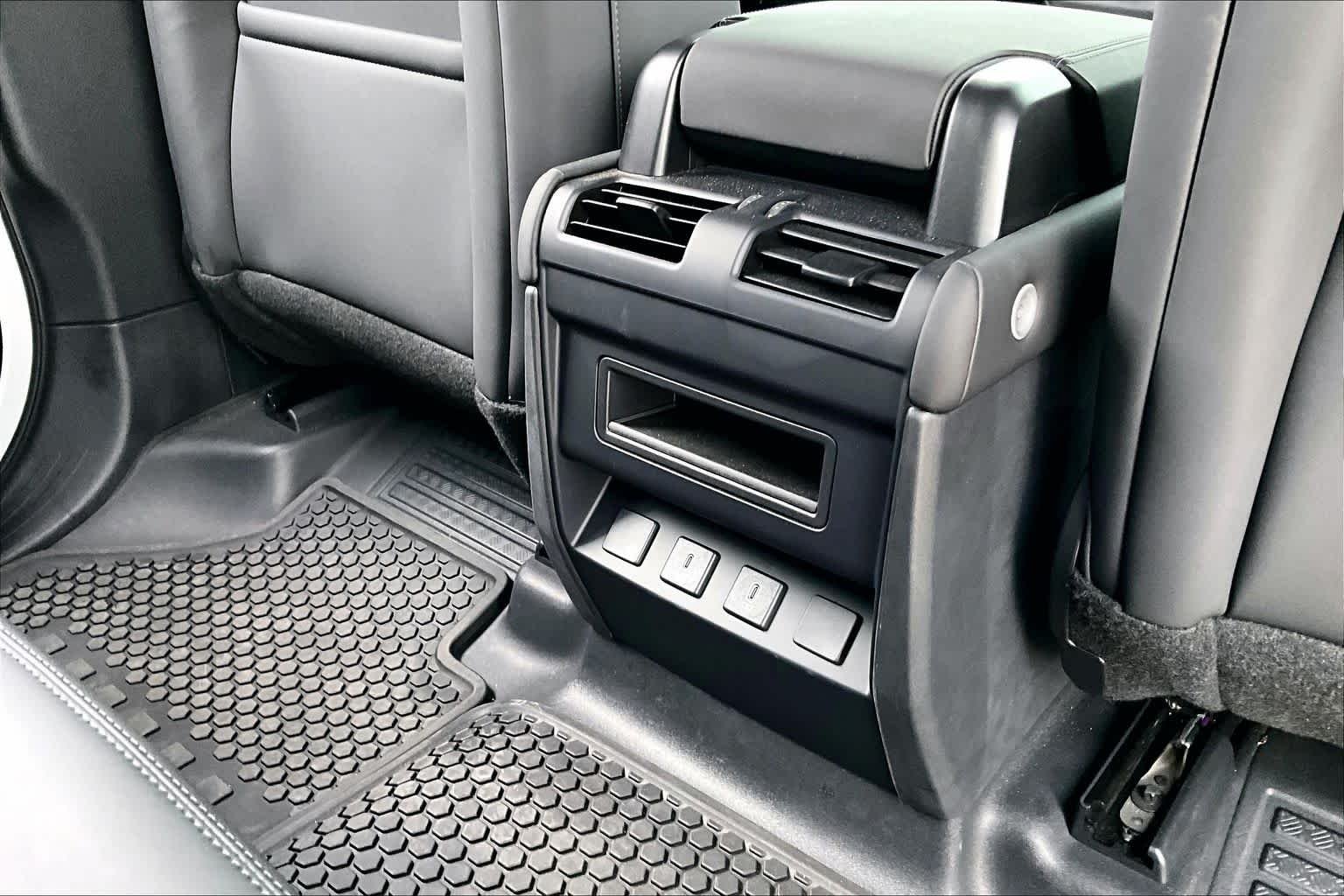 Used 2026 Fuji White Land Rover S image 11