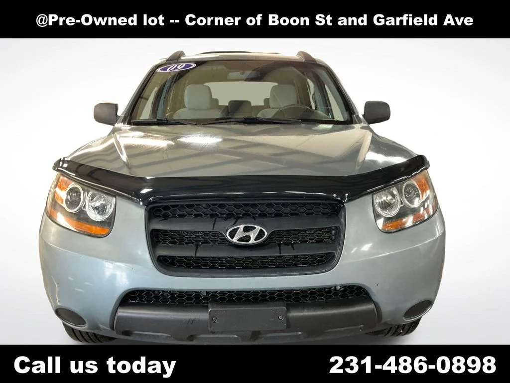 Used 2009 Silver Hyundai GLS image 8