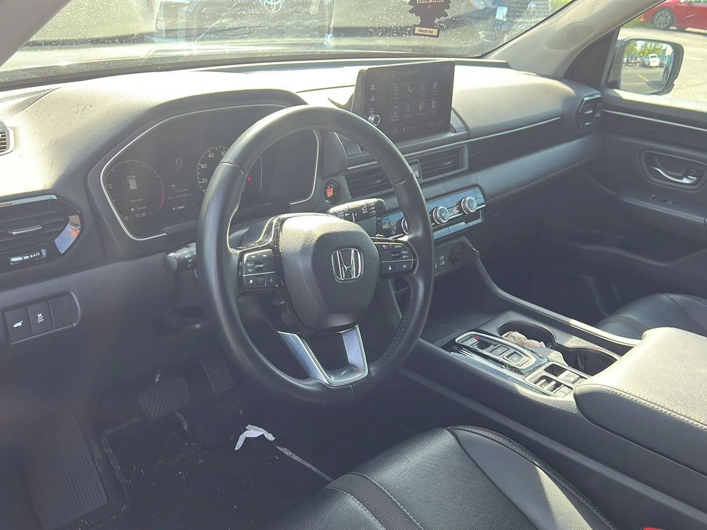 Used 2023 Crystal Black Pearl Honda EX-L w/Rear Captain