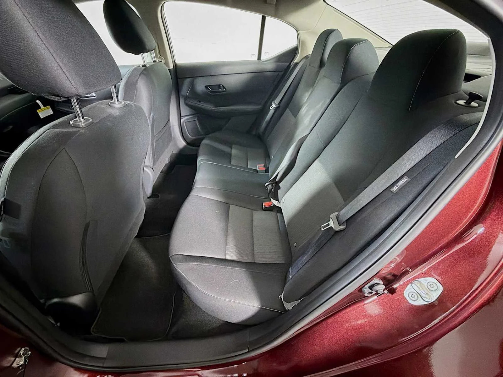 Used 2025 Rosewood Metallic Nissan SV image 21