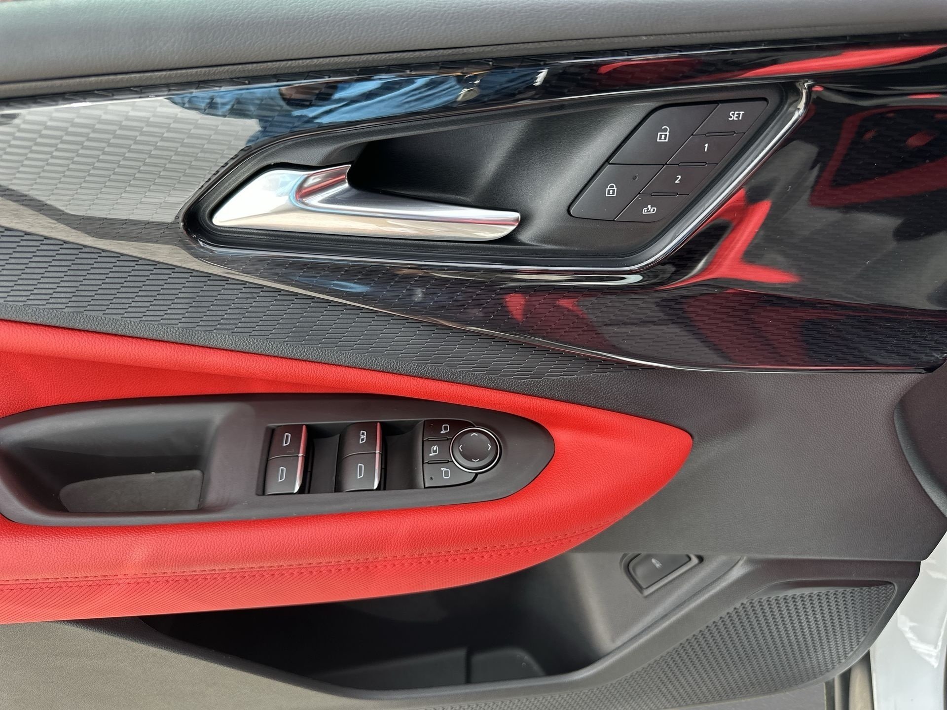 2024 Chevrolet Blazer EV RS - Photo 22