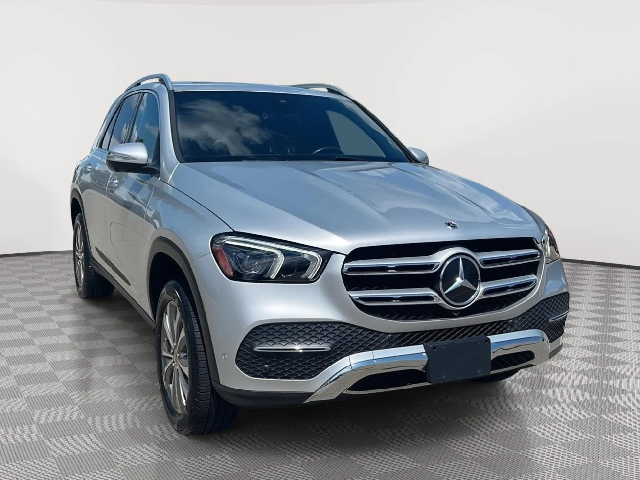 Used 2021 Iridium Silver Metallic Mercedes-Benz GLE 350 image 3