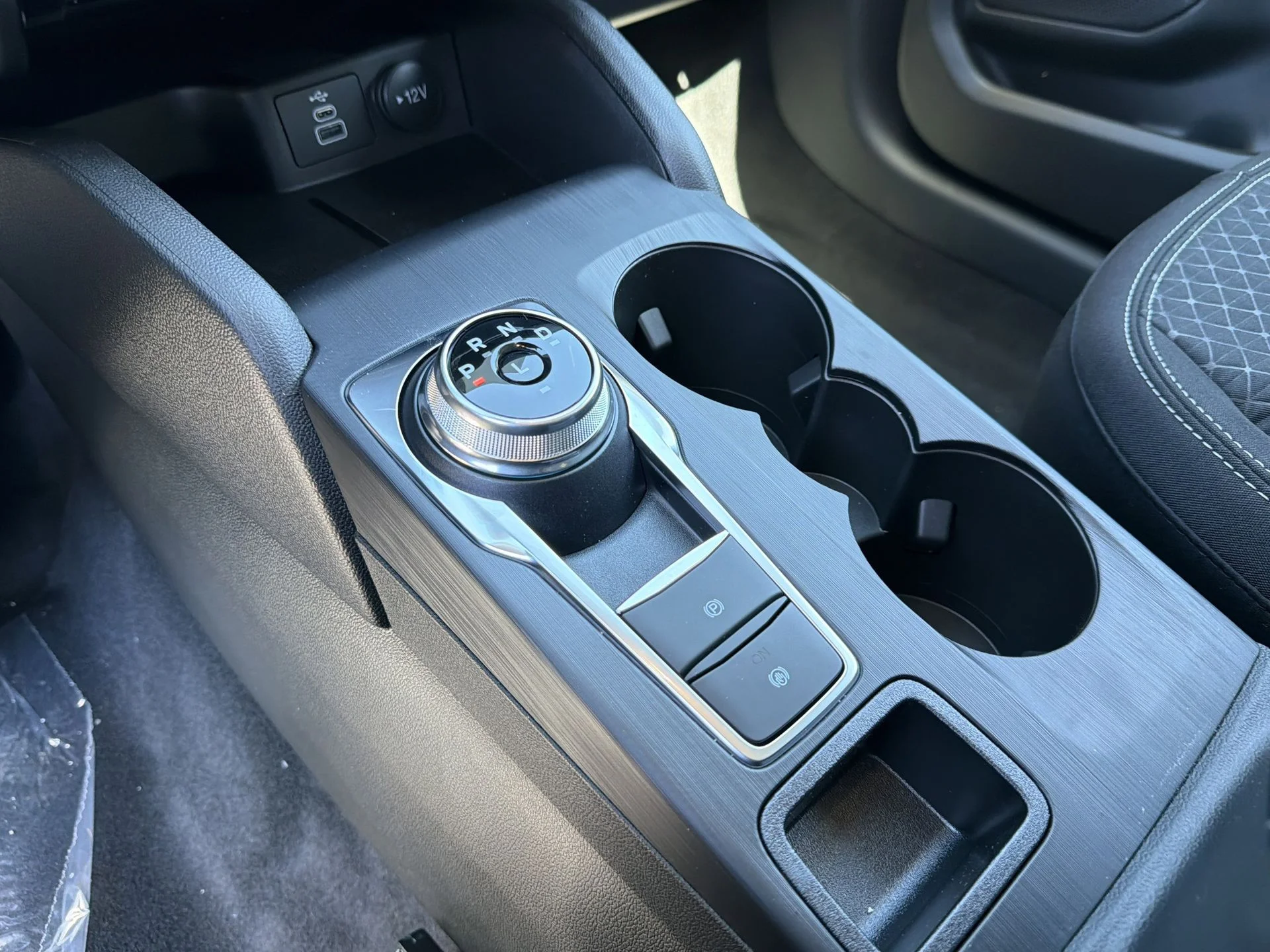 New 2026 Oxford White Ford Active® image 12
