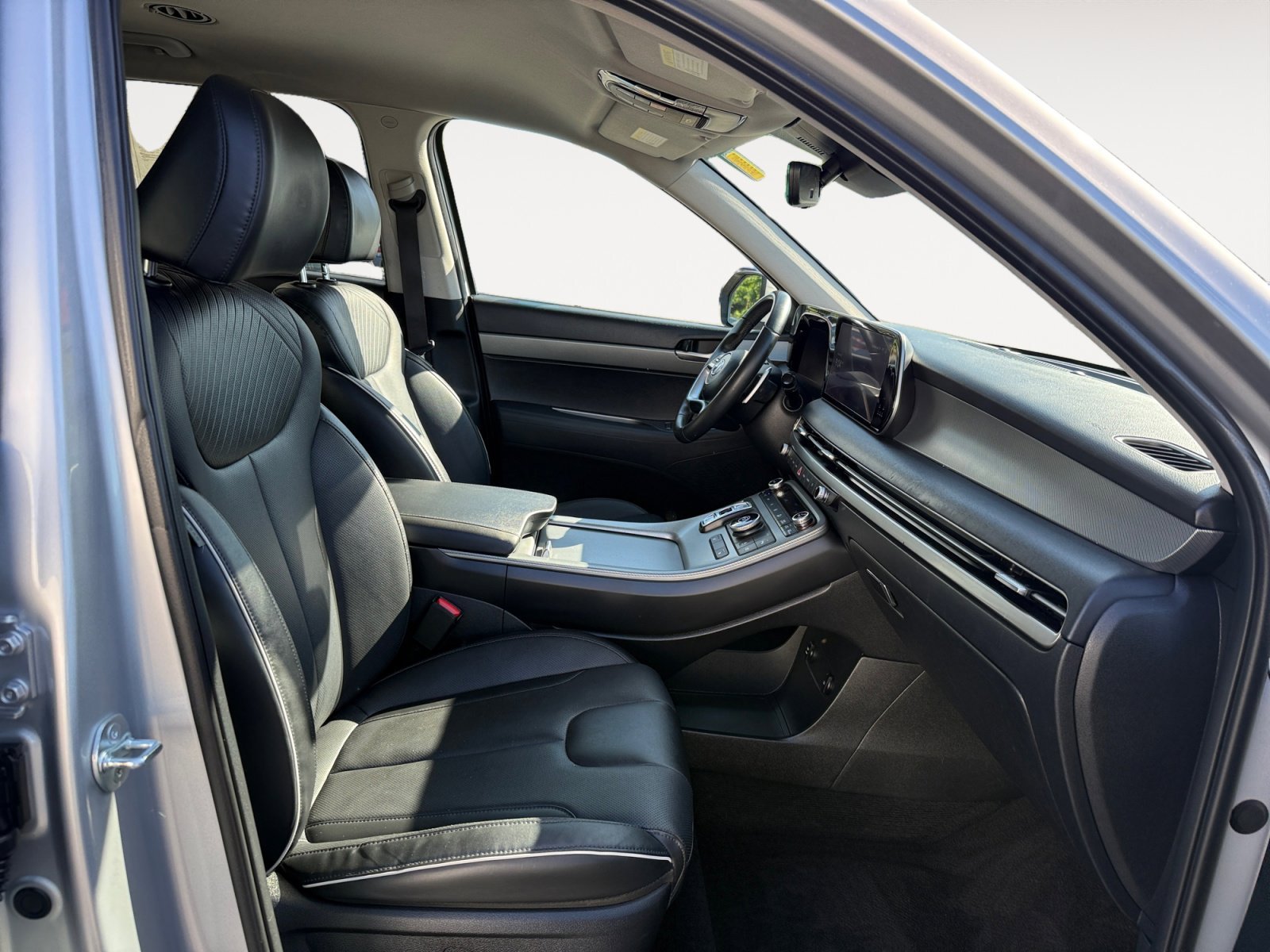 Used 2023 Typhoon Silver HYUNDAI SEL image 19