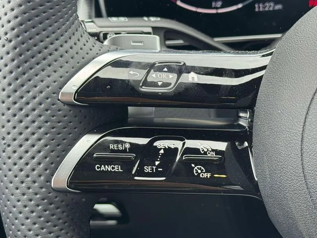 New 2026 Graphite Grey Metallic Mercedes-Benz GLC 300 image 21