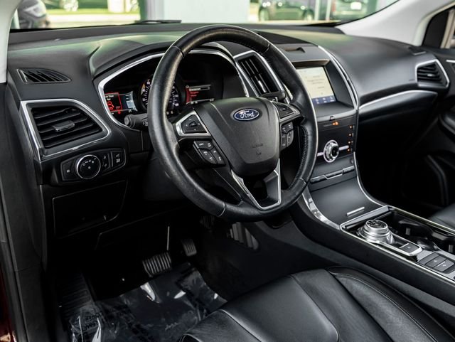 Used 2020 Burgundy Velvet Metallic Tinted Clearcoat Ford Titanium image 18