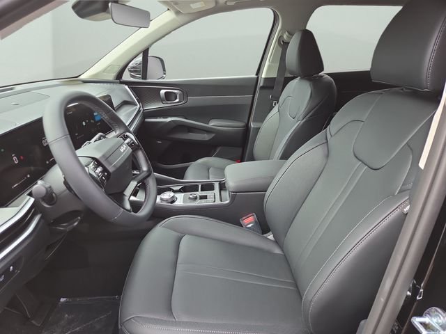 New 2026 Black Kia EX image 24
