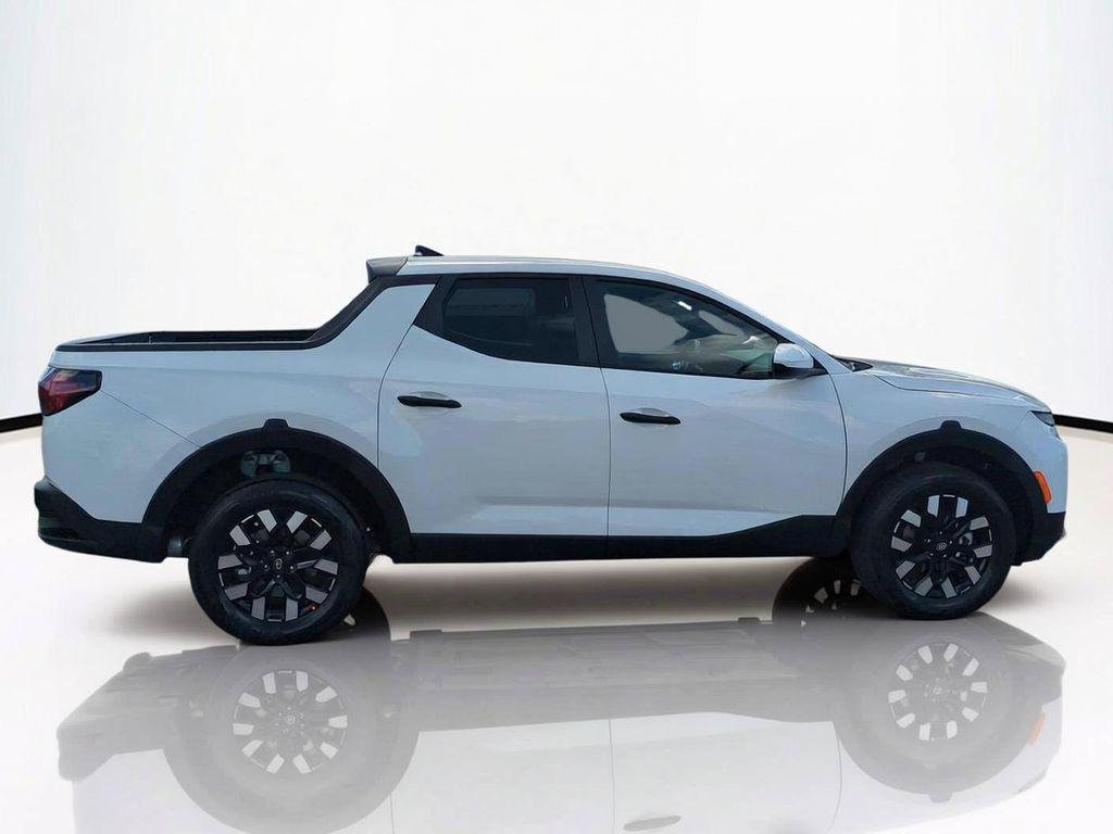 New 2027 White Hyundai SE FWD image 4