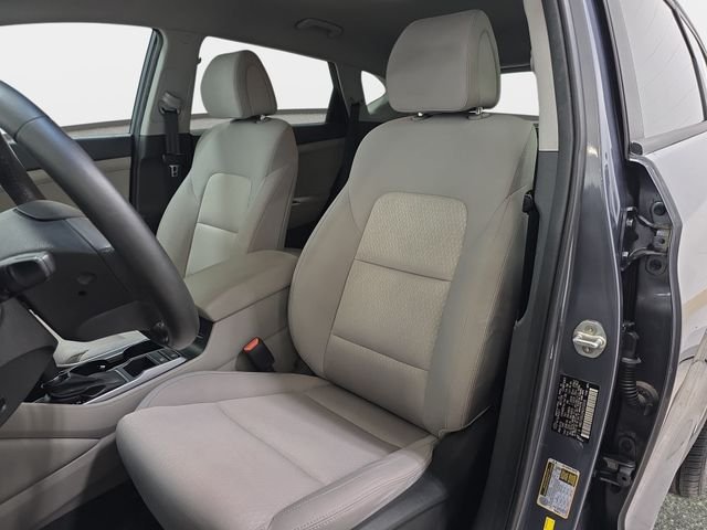 Used 2017 Coliseum Gray Hyundai Sport image 14
