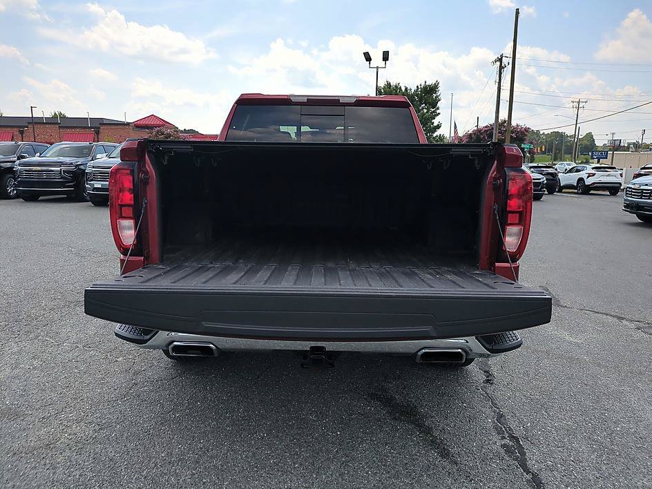 Used 2020 Red Quartz Tintcoat GMC SLE image 30
