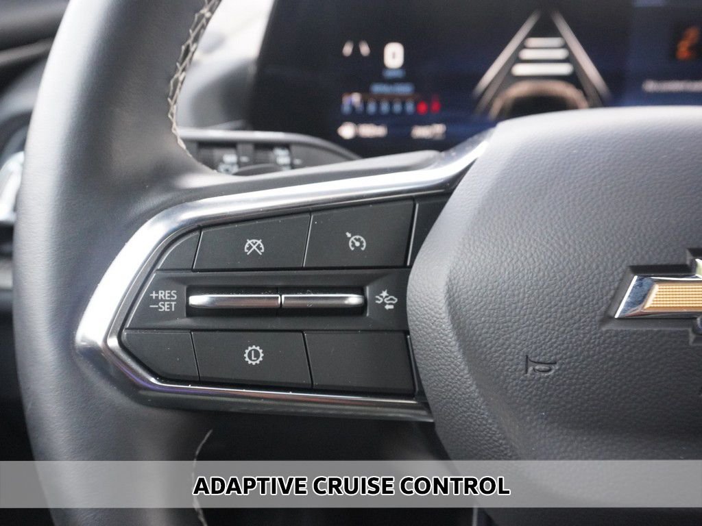 Used 2025 Black Chevrolet LT image 4