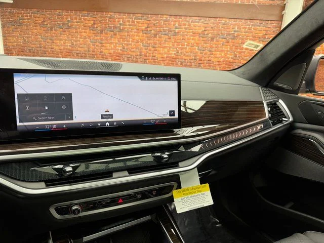 Used 2026 Brown BMW xDrive40i image 17