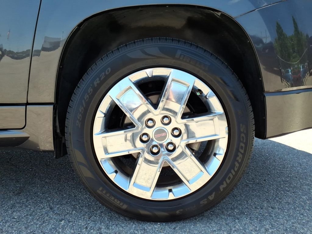 Used 2014 Iridium Metallic GMC Denali image 24