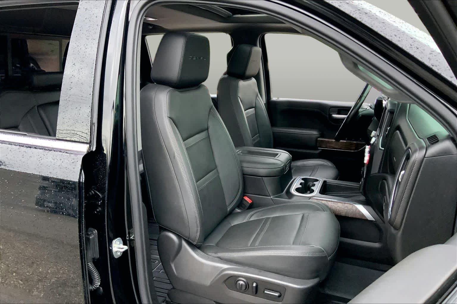 Used 2020 Onyx Black GMC Denali image 9