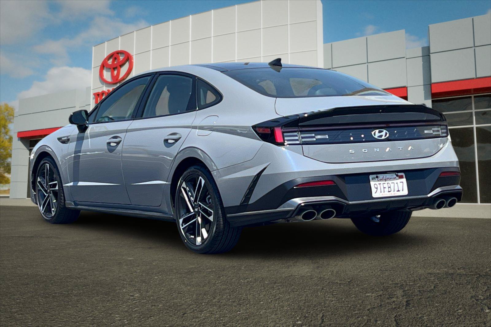 Used 2025 Transmission Blue Hyundai N Line image 5