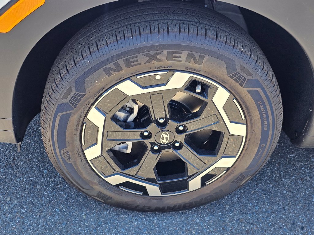 New 2026 White Hyundai SEL image 9