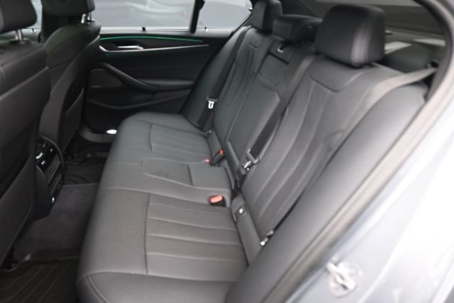 Used 2023 Gray BMW 530i image 10