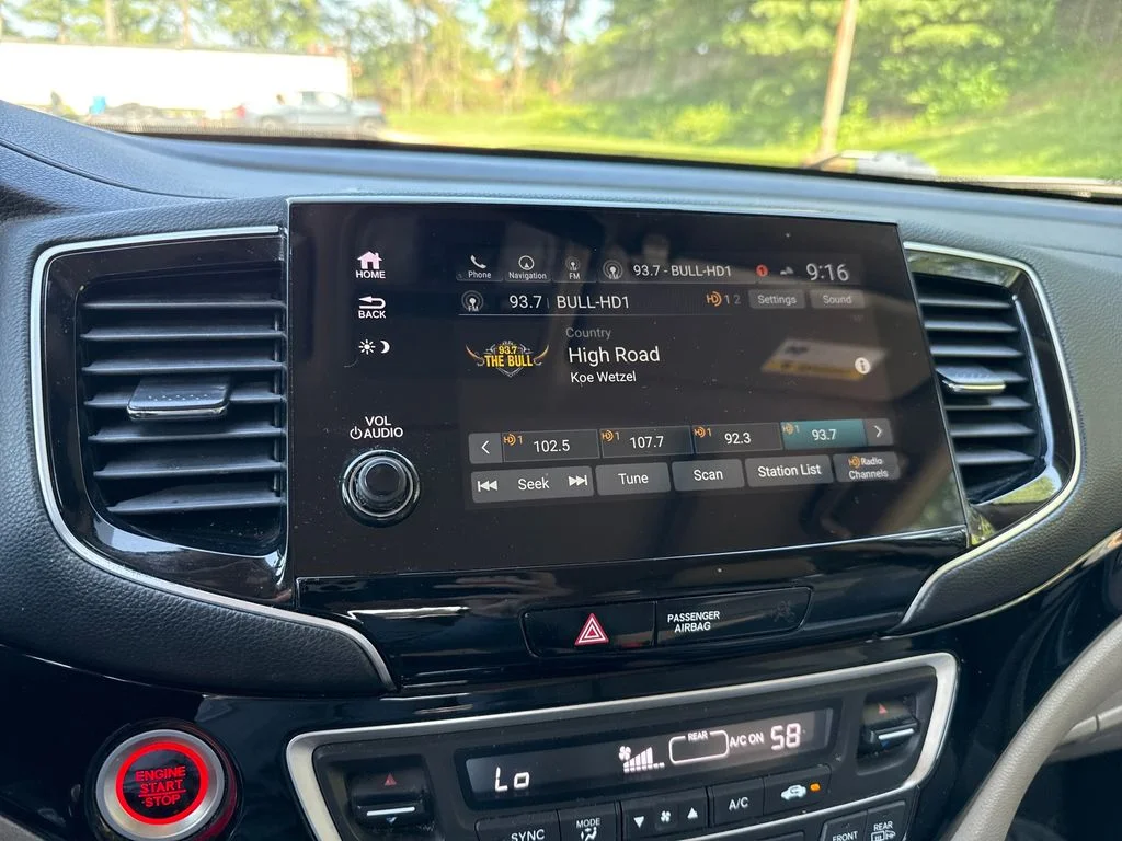Used 2019  Honda Touring image 15