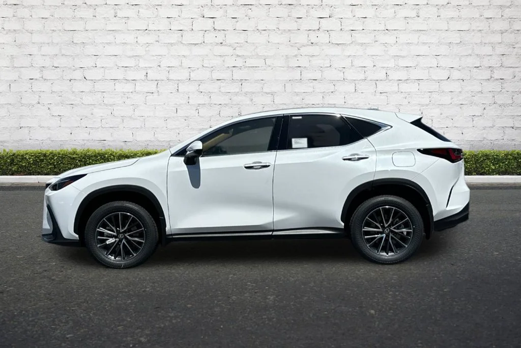 New 2026 Ultra White Lexus  350 AWD image 7