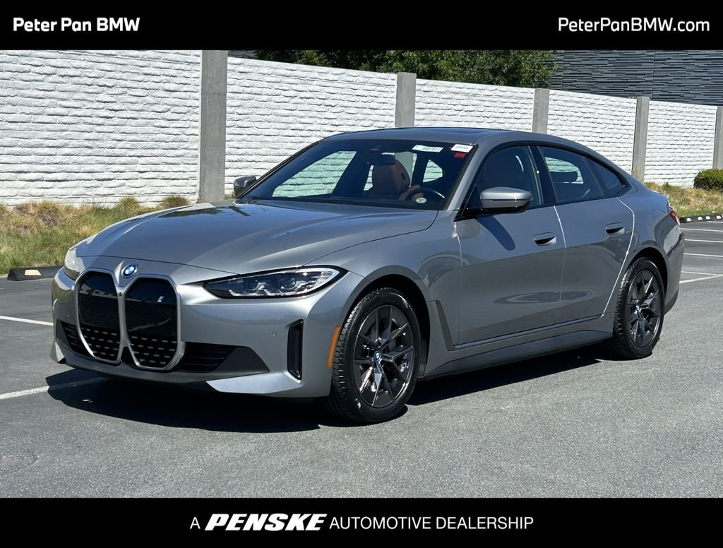 2023 BMW i4 eDrive35 photo 1