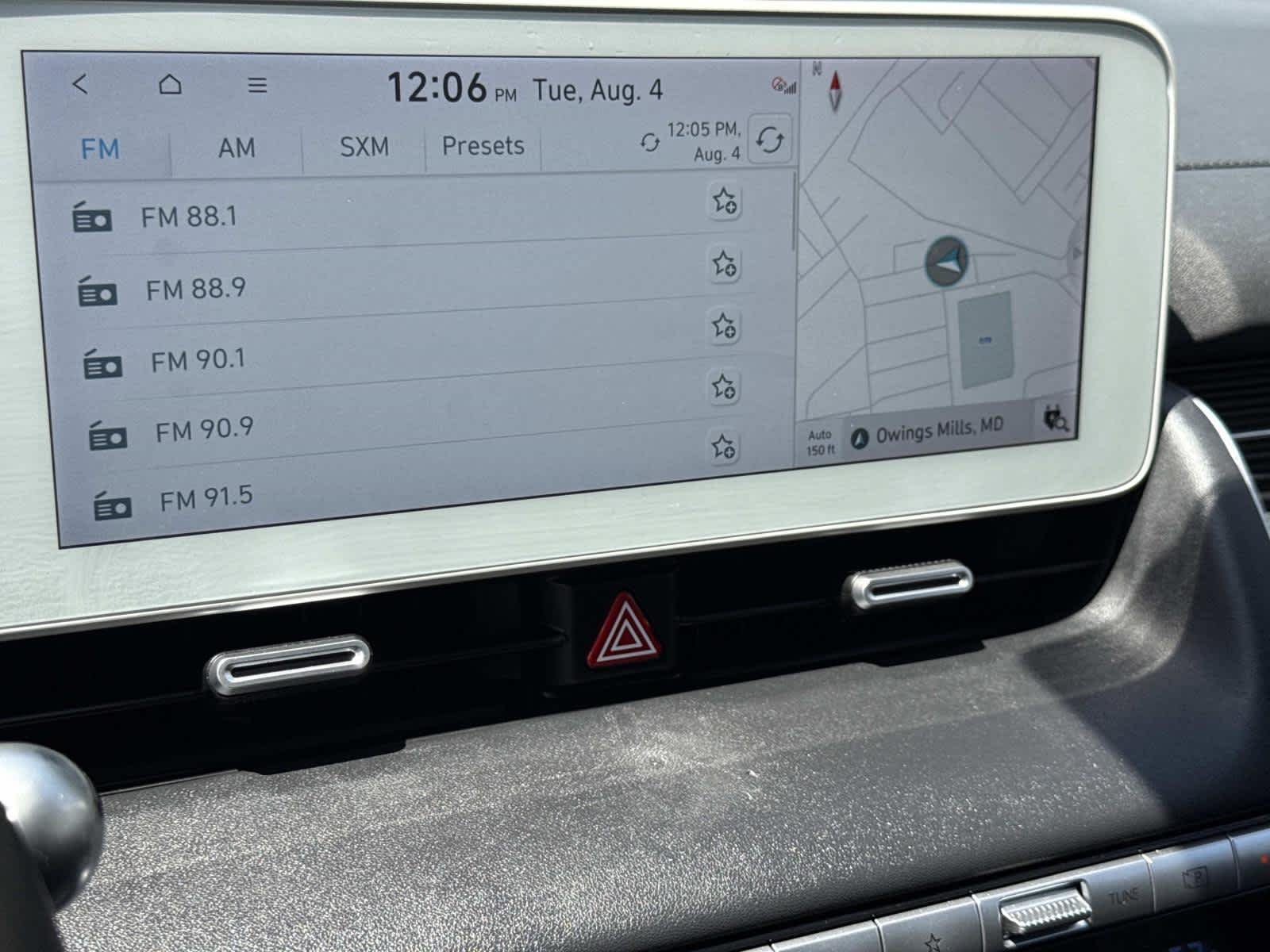 Used 2023 Digital Teal Hyundai Limited image 3