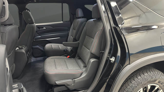 Used 2024 Mosaic Black Metallic Chevrolet Z71 image 23