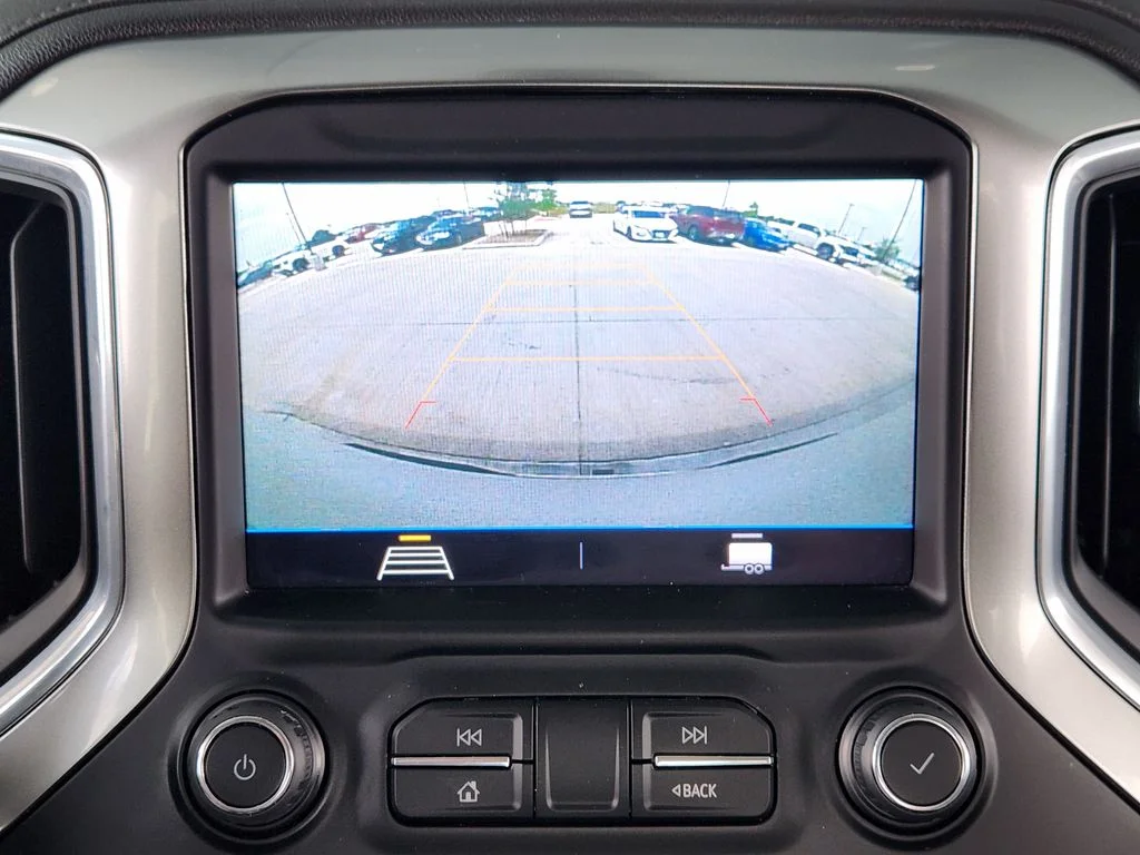Used 2021 Silver Chevrolet LT image 19