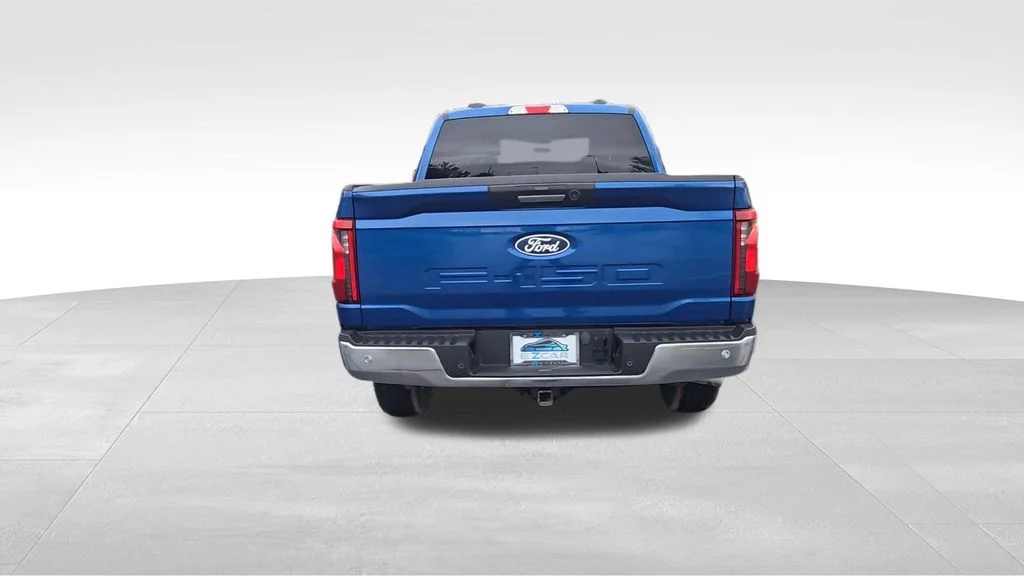 Used 2024 Blue Ford XLT image 7