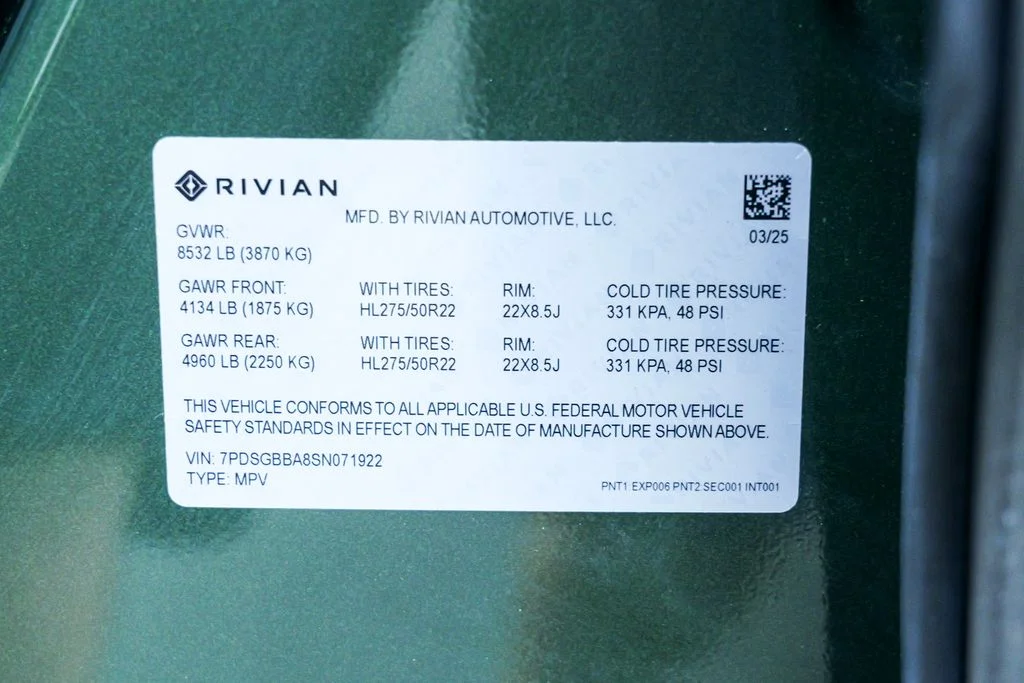 Used 2025 Green Rivian Adventure Dual Motor Standard Pack image 60