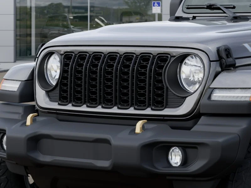 New 2026 Granite Crystal Metallic Clearcoat Jeep 85th Anniversary Edition image 37