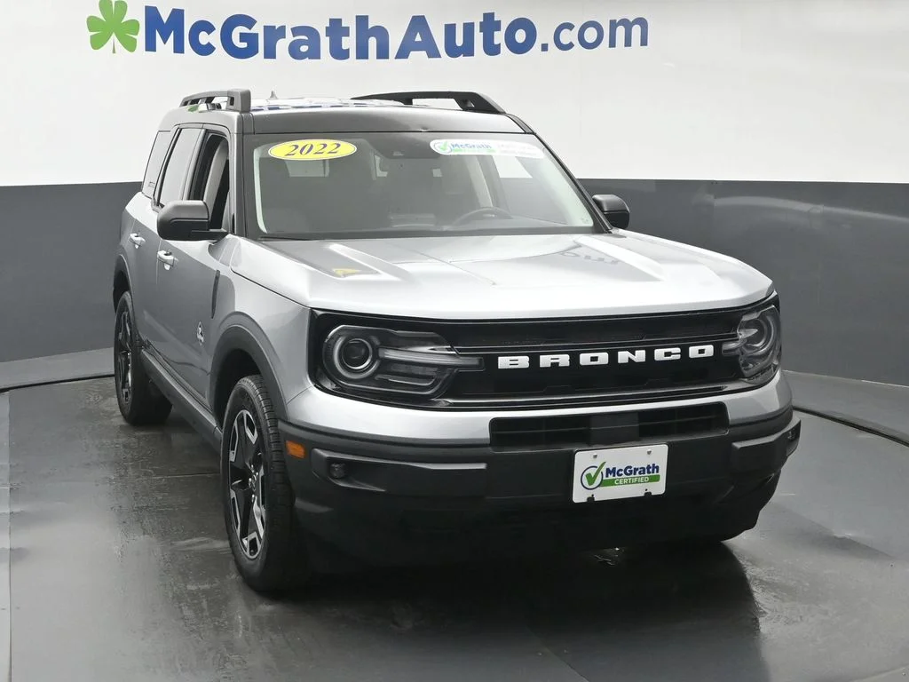 Certified Used 2022 Silver Ford Outer Banks image 5