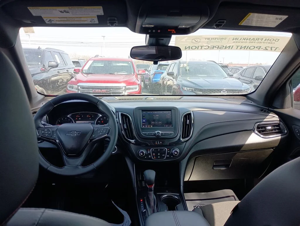 Used 2022 Red Chevrolet RS image 10