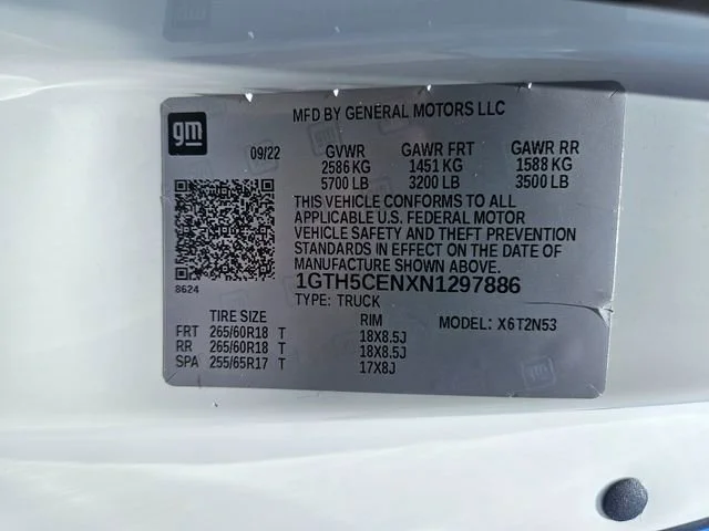 Used 2022 Summit White GMC Elevation image 30