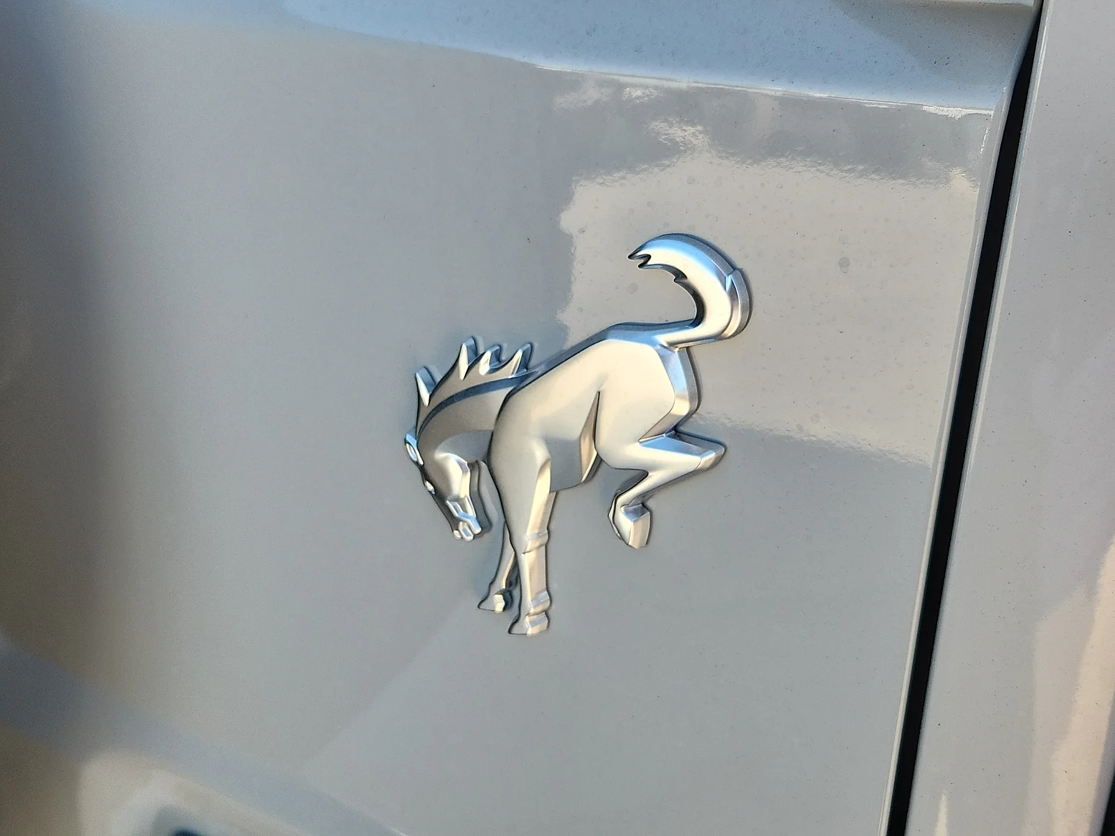 New 2026 Avalanche Gray Ford Badlands image 11