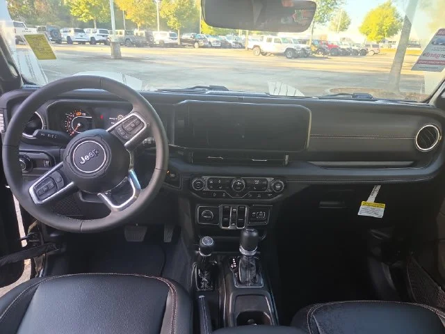 Used 2025 Black Jeep Sahara image 12