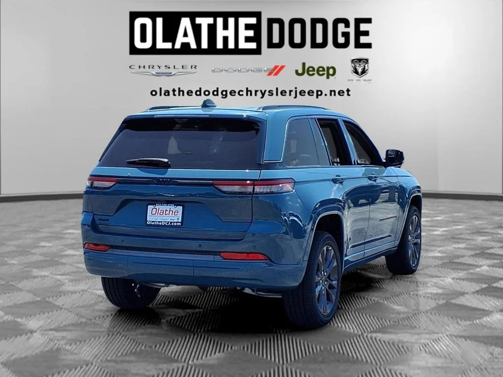 New 2026 Steel Blue Jeep Limited Reserve image 25