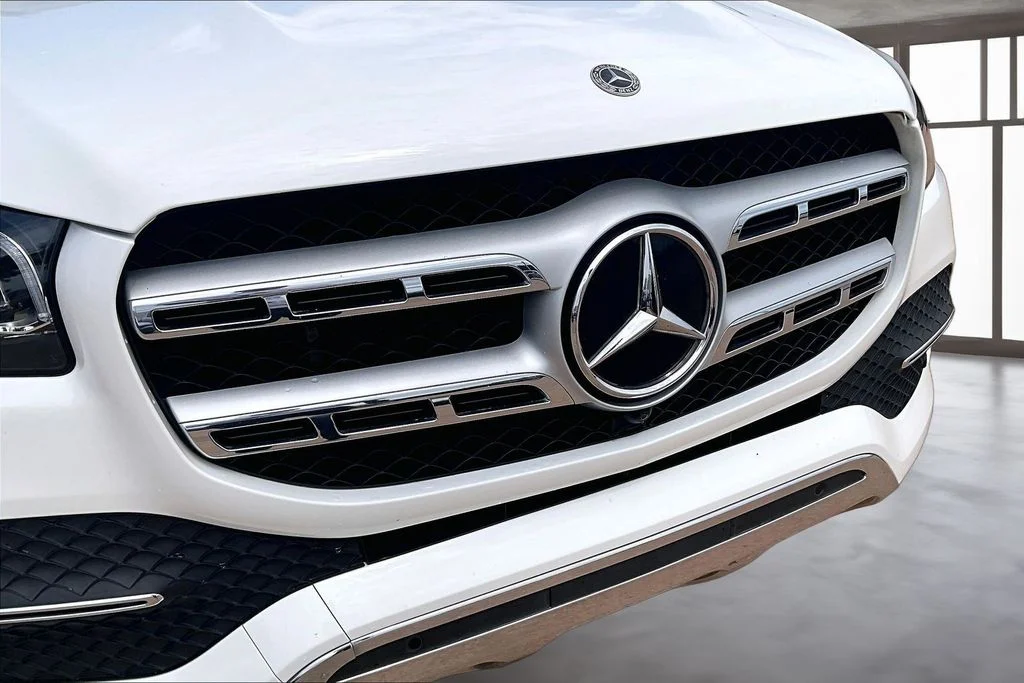 Used 2021  Mercedes-Benz GLS 450 image 29