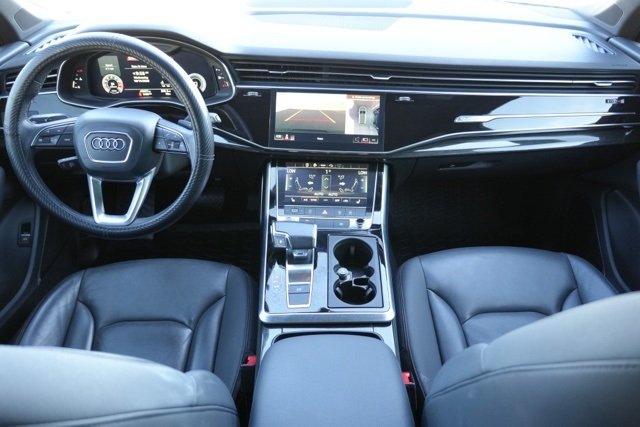2021 Audi Q7 55 Premium Plus photo 2