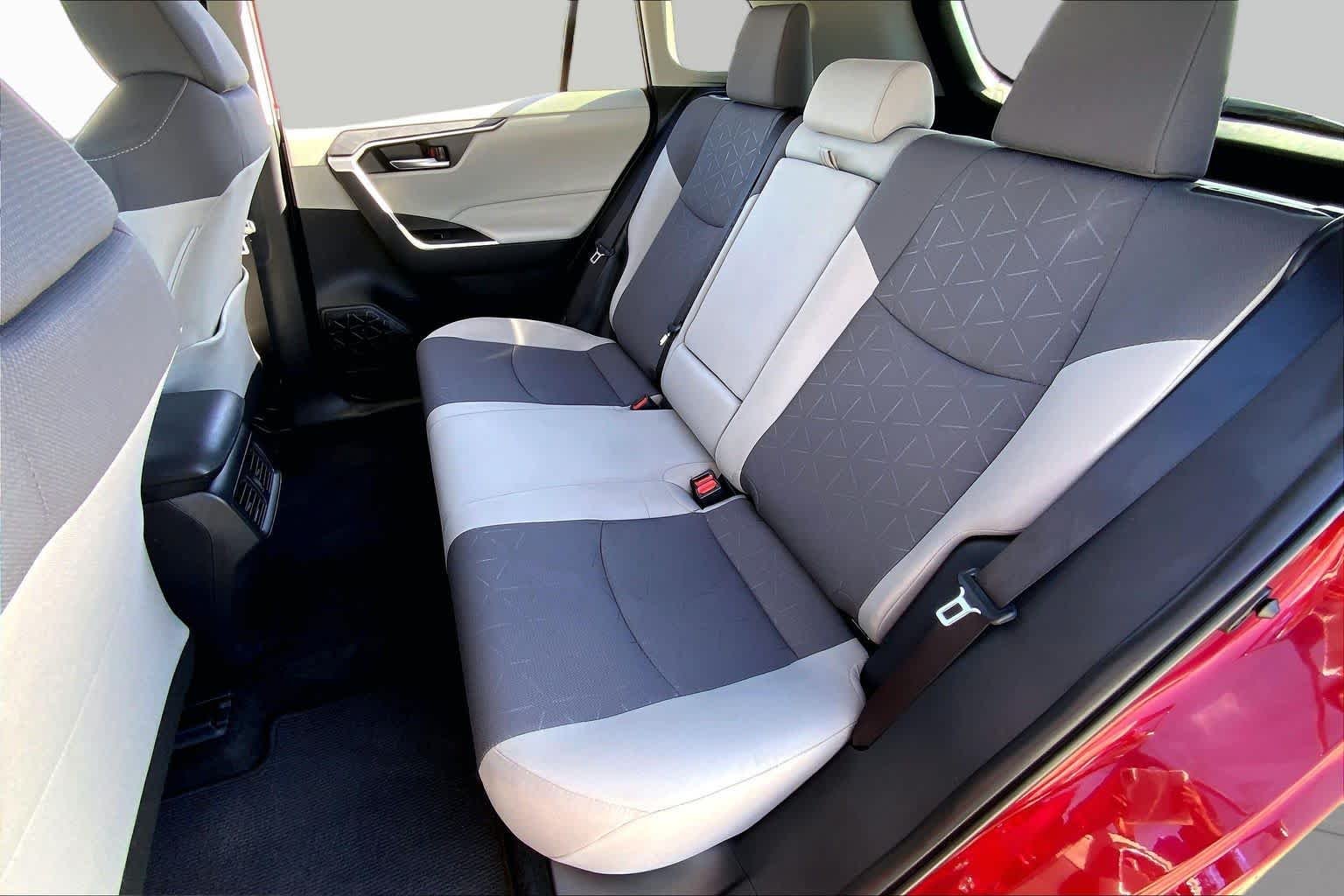 Used 2024 Ruby Flare Pearl Toyota XLE image 20