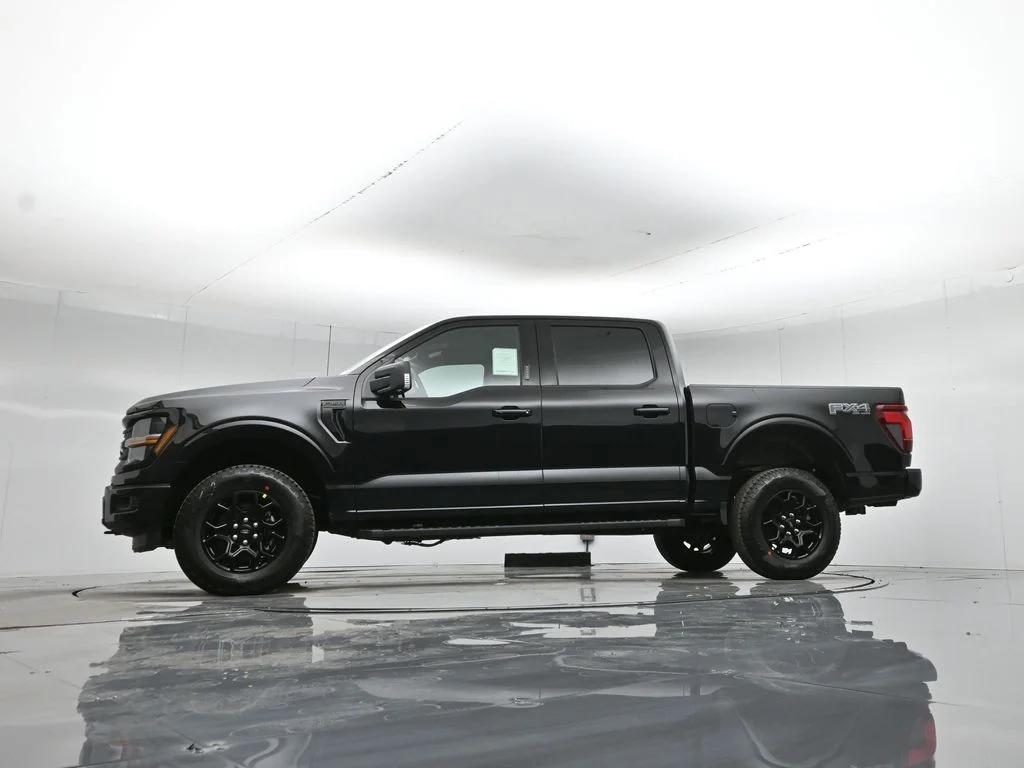 New 2026 Agate Black Metallic Ford XLT image 56