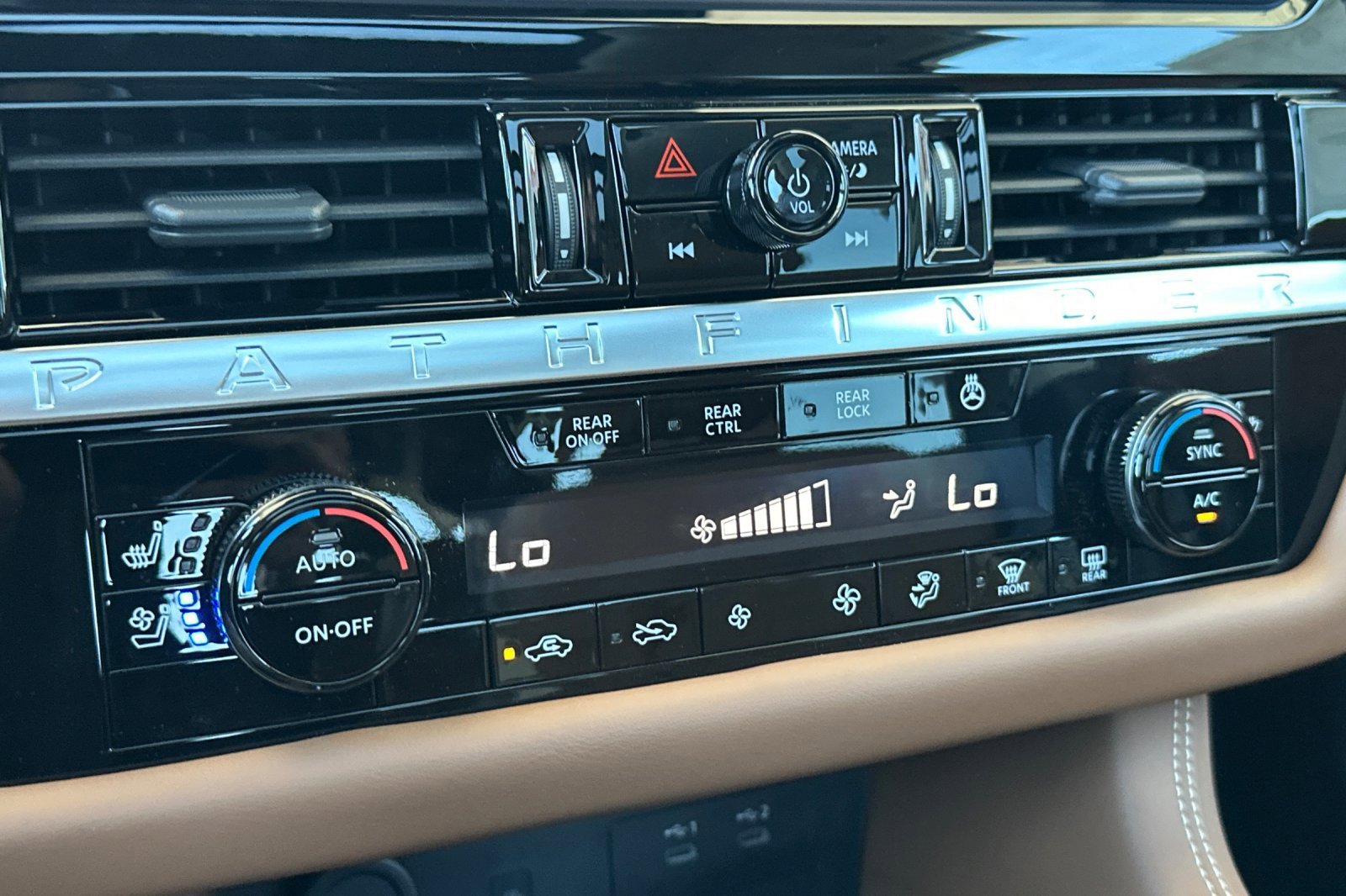 New 2026 Boulder Gray Pearl/Super Black Nissan Platinum image 21