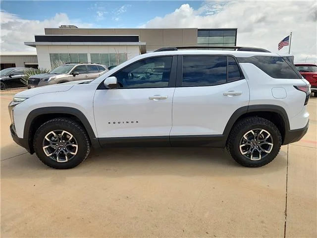 Used 2026 Polar White Tricoat Chevrolet ACTIV Front-Wheel Drive image 2