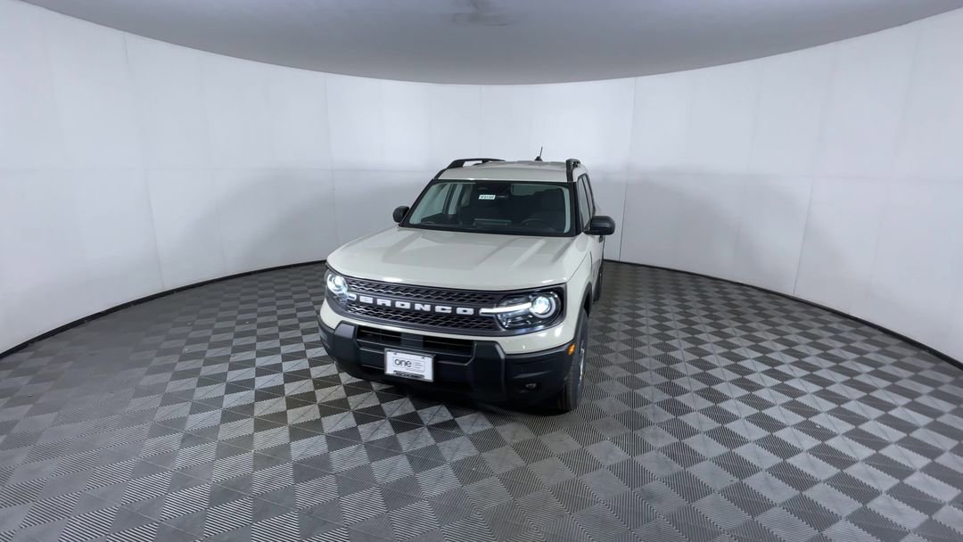 New 2025 Desert Sand Ford Big Bend image 3